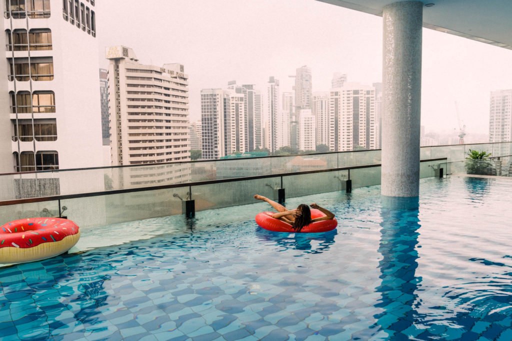 Instagram-worthy places in Singapore: infinity pool at The Quincy Hotel Singapore