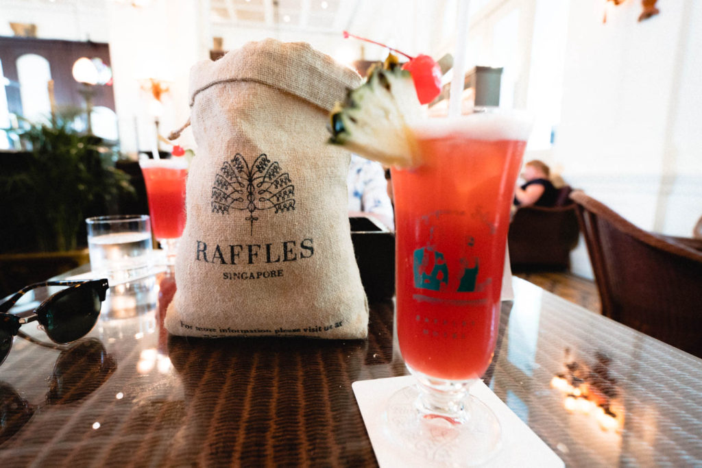 Singapore Sling at the Raffles Hotel: 4 Days in Singapore