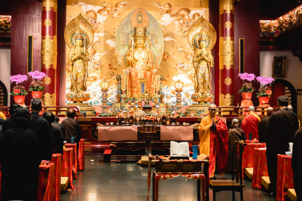 Singapore Itinerary 4 Days: Buddha Tooth Relic Temple