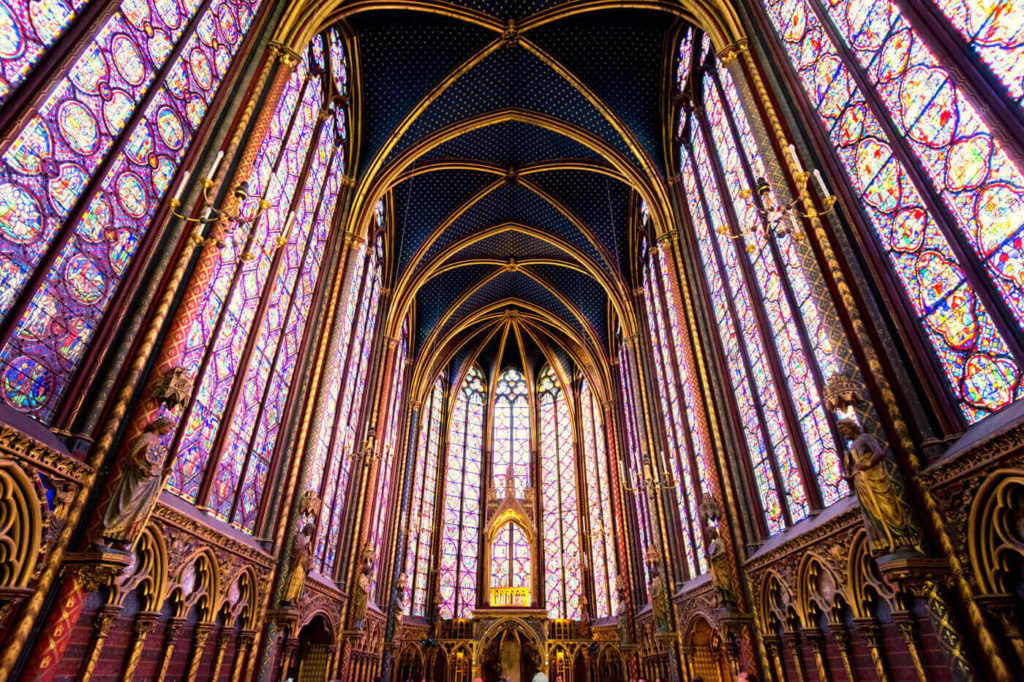 Photography at Saint Chapelle in Paris