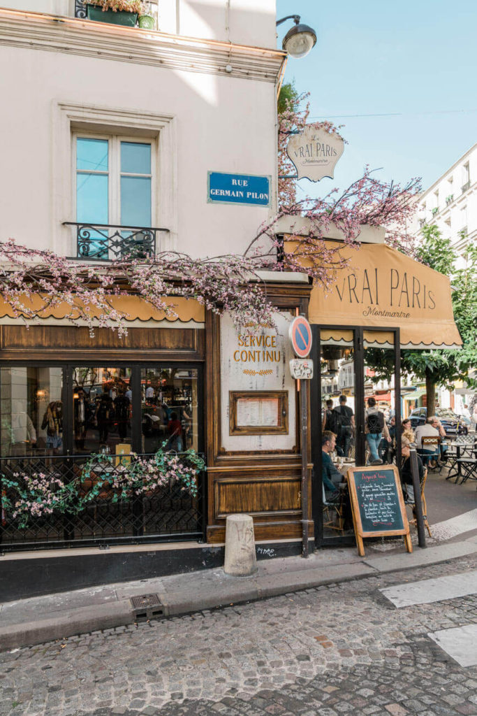 Le Vrai is a beautiful photography location in Paris